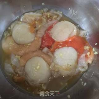 蒜蓉粉丝蒸扇贝的做法步骤:3