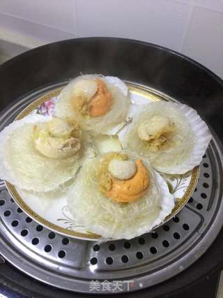 蒜蓉粉丝蒸扇贝的做法步骤:5