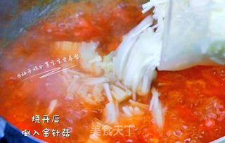 爽口开胃汤—番茄金针菇汤的做法步骤:7