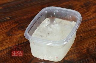 桃胶炖银耳的做法步骤:2