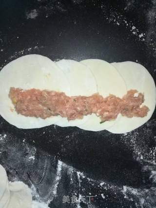 玫瑰煎饺的做法步骤:5