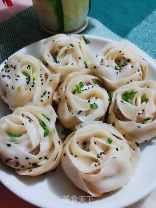 玫瑰煎饺的做法步骤:16