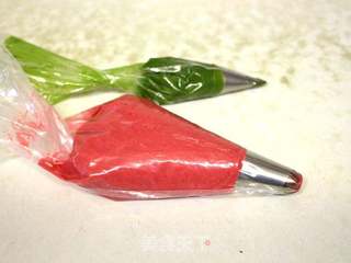 #第四届烘焙大赛暨是爱吃节#玫瑰饼干的做法步骤:4