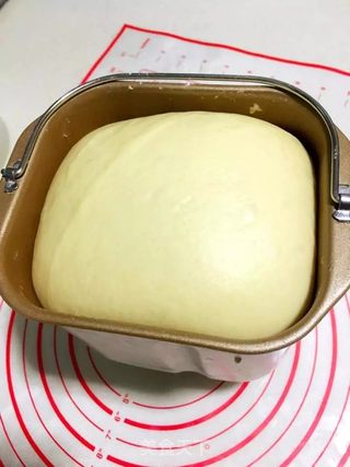#第四届烘焙大赛暨是爱吃节#鲜虾披萨的做法步骤:2