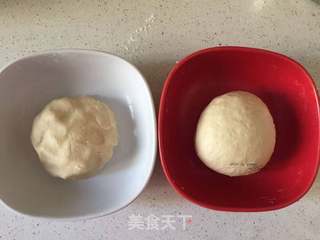#第四届烘焙大赛暨是爱吃节#网红超有料蛋黄酥的做法步骤:2