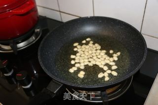宫保鸡丁的做法步骤:5