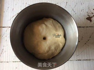 #第四届烘焙大赛暨是爱吃节#炼乳牛奶吐司的做法步骤:4
