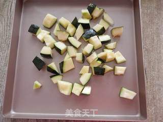 #第四节烘焙大赛暨是爱吃节#烤南瓜苹果沙拉的做法步骤:3