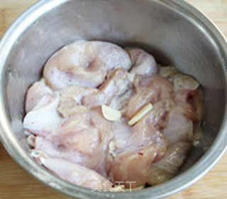 #第四届烘焙大赛暨是爱吃节#香酥烤鸡腿肉的做法步骤:3