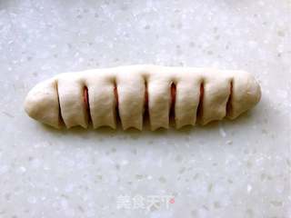 #ACA第四届烘焙大赛#造色情怀 葱香热狗包的做法步骤:5