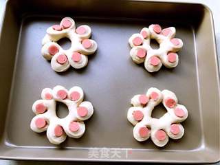 #ACA第四届烘焙大赛#造色情怀 葱香热狗包的做法步骤:7