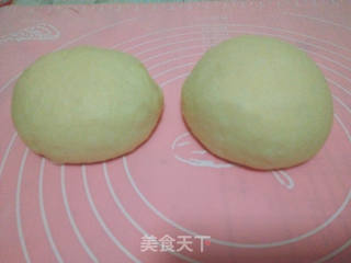 #第四届烘焙大赛暨是爱吃节#碧根果桂圆酸奶软欧的做法步骤：7