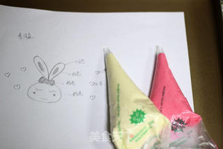 #第四届烘焙大赛暨是爱吃节#小兔彩绘蛋糕卷的做法步骤:5