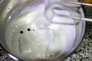 #第四届烘焙大赛暨是爱吃节#小兔彩绘蛋糕卷的做法步骤:9