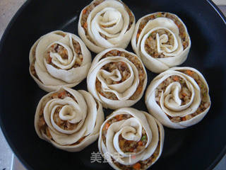 粗粮细作|玫瑰煎饺 的做法步骤:14