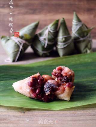 红豆蜜枣粽子的做法步骤:22