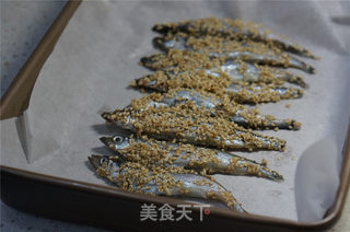 #第四届烘焙大赛暨是爱吃节#芝麻多春鱼的做法步骤:5