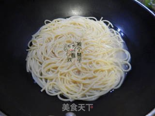 简单意大利面的做法步骤:2