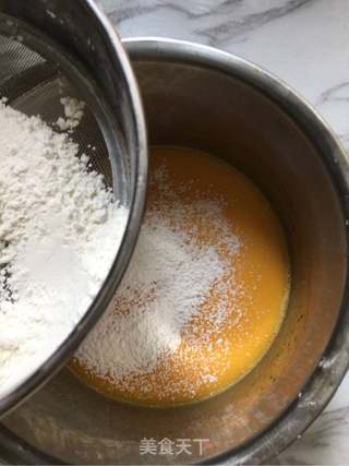 #第四届烘焙大赛暨是爱吃节#抹茶草莓蛋糕卷的做法步骤:6