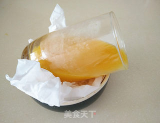 #第四届烘焙大赛暨是爱吃节# 芒果双色慕斯杯的做法步骤:5