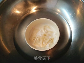 #第四届烘焙大赛暨是爱吃节# 芒果双色慕斯杯的做法步骤:6