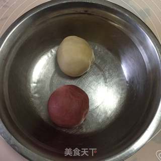 #第四届烘焙大赛暨是爱吃节#荷花酥的做法步骤:2
