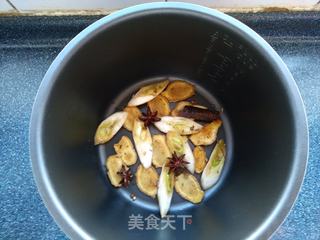 30分钟焖整鸡——母亲节,懒女儿的急就章的做法步骤:7