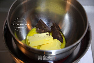 #第四届烘焙大赛暨是爱吃节#巧克力杯子蛋糕的做法步骤:2