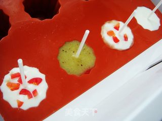 酸奶水果冰棒的做法步骤:9