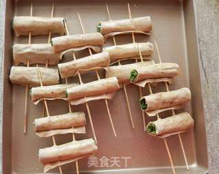 #第四节烘焙大赛暨是爱吃节#香烤豆皮卷韭菜的做法步骤:7
