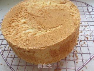 #第四届烘焙大赛暨爱吃节#火龙果奶油蛋糕的做法步骤:7