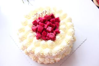 #第四届烘焙大赛暨爱吃节#火龙果奶油蛋糕的做法步骤:13