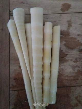 鲤鱼豆腐玉米汤的做法步骤:3
