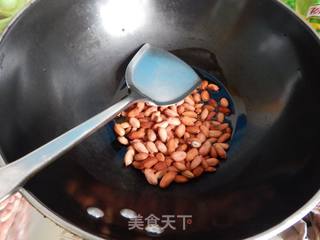 黄瓜凉拌花生的做法步骤：2