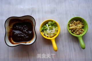 石锅炸酱芋头的做法步骤:3