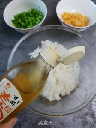 西兰花饭团的做法步骤:2