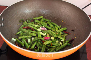 干煸四季豆的做法步骤:7