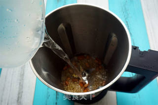 糙米花生杏仁糊的做法步骤:3