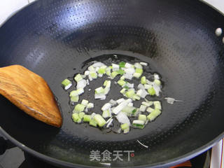 腊肉糯米卷的做法步骤:8
