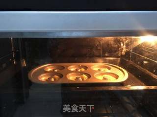 #第四届烘焙大赛暨是爱吃节#水果泡芙圈的做法步骤:7