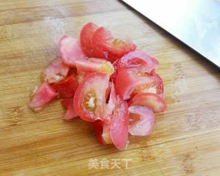 一个人的午餐——西红柿土豆盖浇饭的做法步骤：3