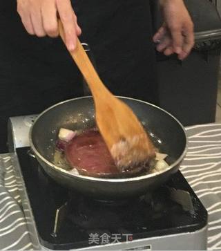 香煎澳州肉眼牛排的做法步骤：5