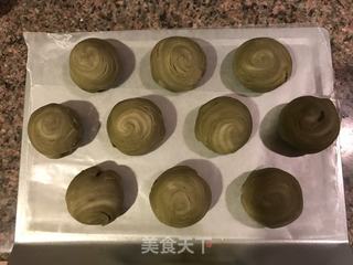 #第四届烘焙大赛暨是爱吃节#抹茶蛋黄酥的做法步骤:12