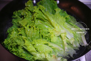 油淋生菜的做法步骤:7
