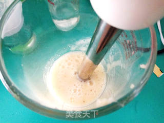 #第四届烘焙大赛既是爱吃节#香蕉酸奶小冰棍的做法步骤:2