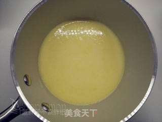 #第四届烘焙大赛暨是爱吃节#三重滋味的黑芝麻纸杯蛋糕的做法步骤:2