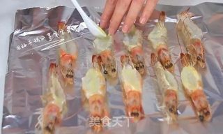 奶酪焗虾—哄孩子最好的菜的做法步骤:6