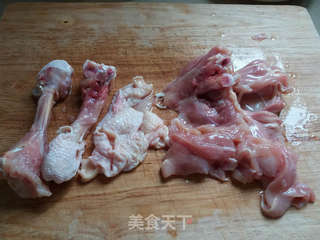 鸡丁小炒的做法步骤:2
