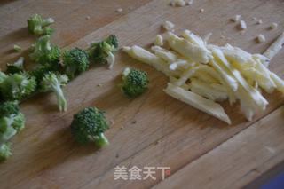 ＃第四届烘焙大赛暨是爱吃节＃简易披萨的做法步骤：5