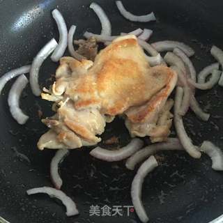 培根鸡肉披萨的做法步骤:3